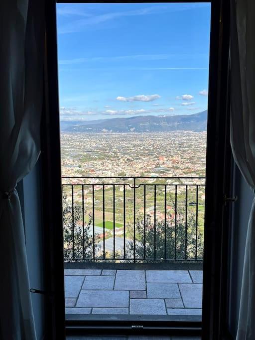 Willa Casale Di Lusso Panoramico Lettere Zewnętrze zdjęcie